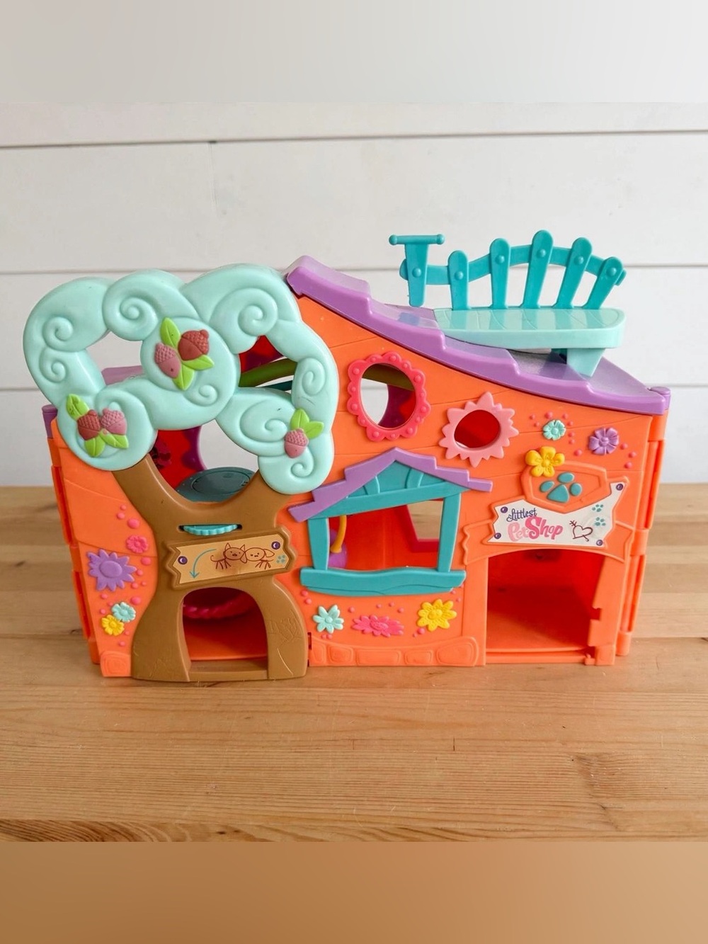 Littlest Pet Shop Orange Clubhouse Tree House Play-set (2007)